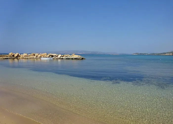 Whte One Bedroom Minia