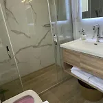 Whte One Bedroom Minia